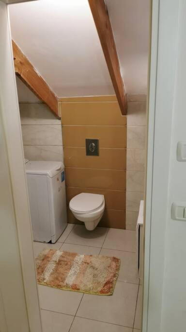 Stunning Apartment Located In The Heart Of The City Center, Close To A Synagogue, Train Station, Mahane Yehuda Market, Etc. Jerusalem Eksteriør bilde